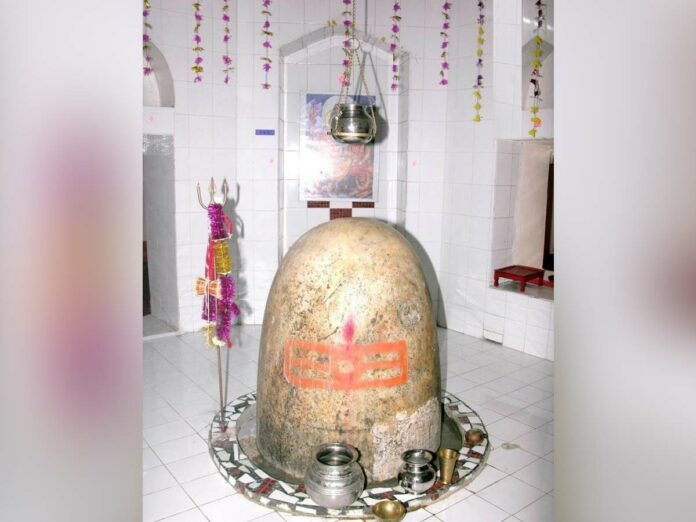 Interesting facts to know about the 2,000-year-old Shiv Mandir in Pakistan which grows itself