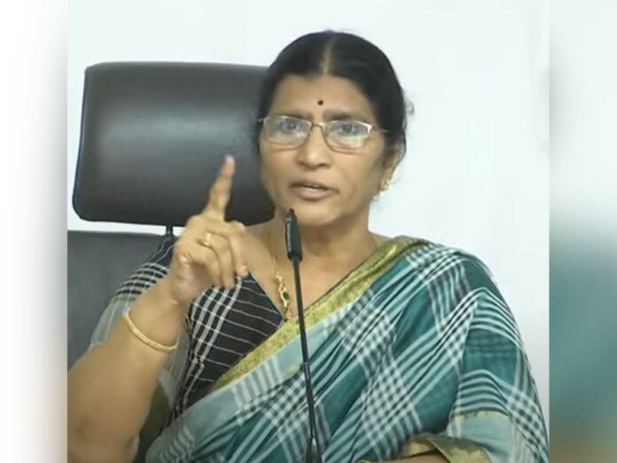 Lakshmi Parvati tones down the act of Jagan in renaming NTR University