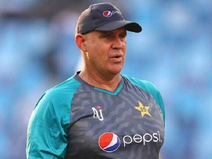 Pakistan takes in Matthew Hayden again for the T20 world cup