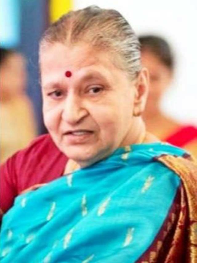 Unseen pics of Mahesh’s mother Indiramma garu