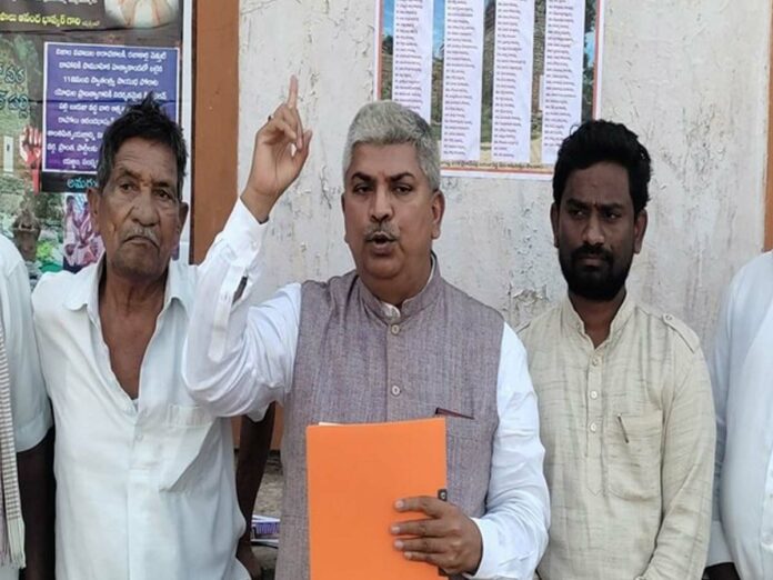 Telangana BJP leader Ananda Bhaskar Rapolu quits party