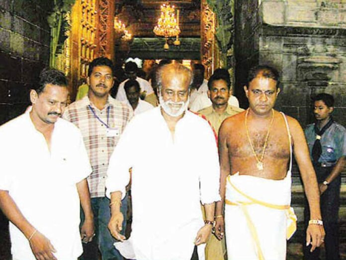 Super Star Rajinikanth offers prayers at Tirumala temple