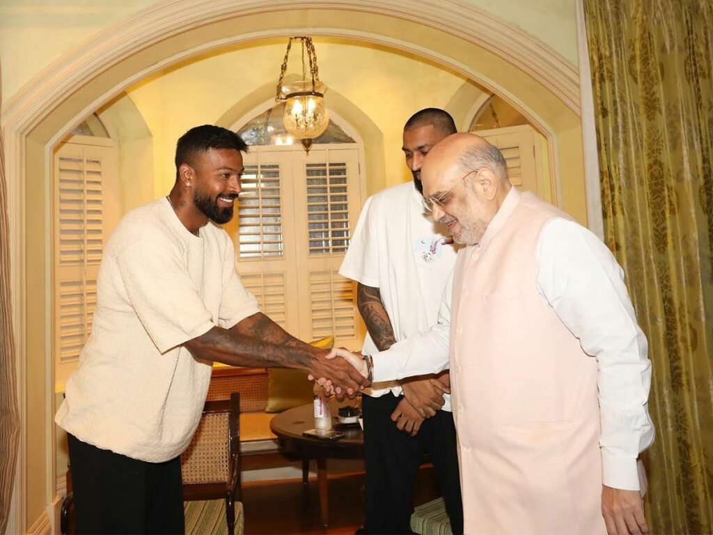 T20 captain Hardik Pandya along with his brother Krunal Pandya meets HM Amit Shah T20 captain Hardik Pandya along with his brother Krunal Pandya meets HM Amit Shah