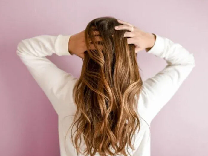 3 simple tips to help your hair grow naturally