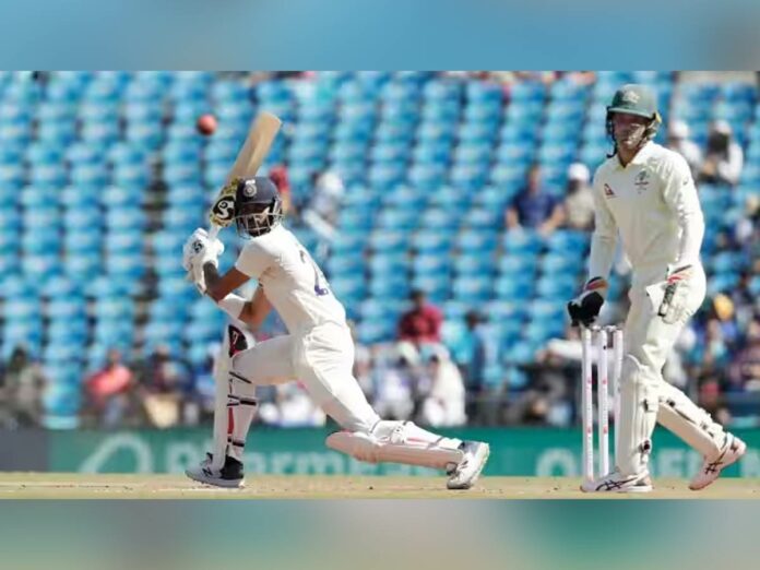 IND vs AUS: India posts a commanding total after lower order wag
