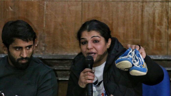Sakshi Malik announces her retirement