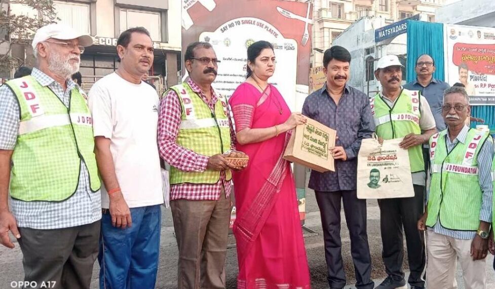 RP Patnaik calls for a plastic-free Visakhapatnam
