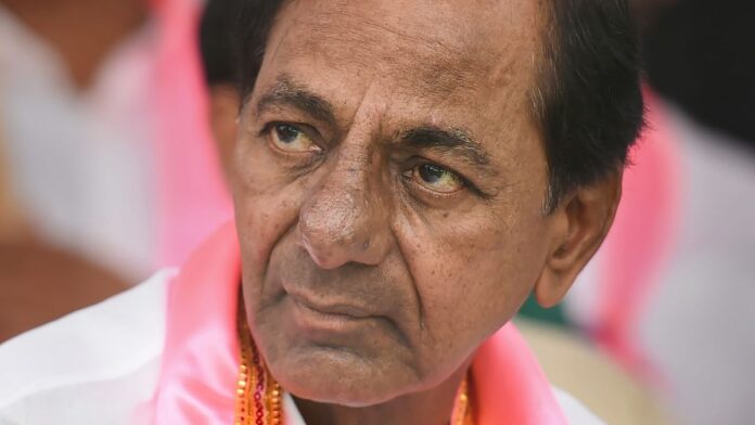 KCR targets Congress, promises to protect Telangana integrity
