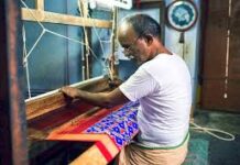 Andhra Pradesh Government Approves Free Electricity for Handloom Workers and Power Loom Units